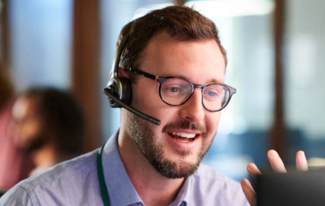 Elliot the AI receptionist